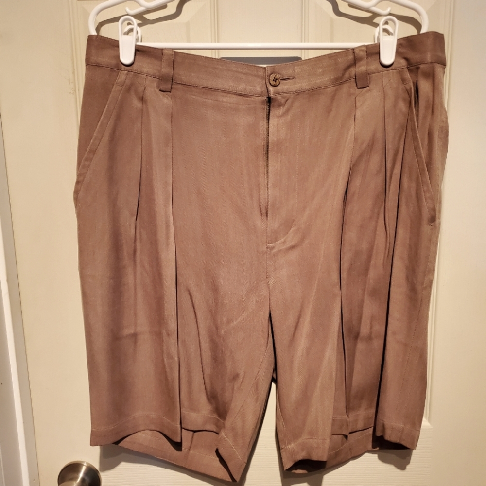 Tommy Bahama Relax Pleated Silk Shorts